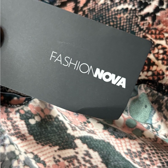 Fashion nova snakeskin party festival open back born wild satin dress small nwt - Picture 11 of 15